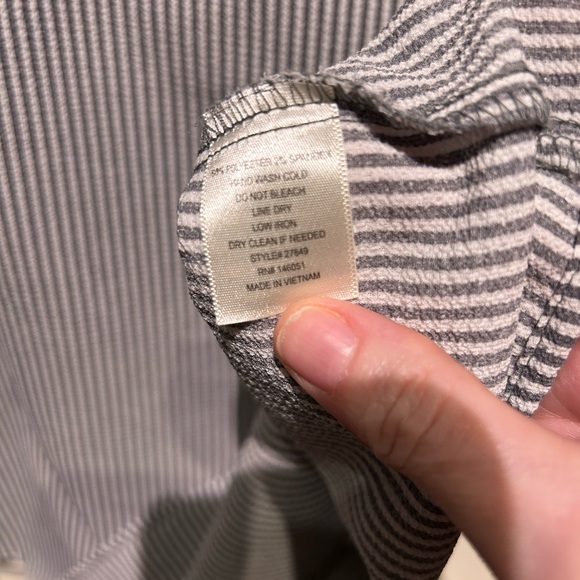 Gray and white striped short sleeve blouse xl by Monteau - Picture 9 of 16